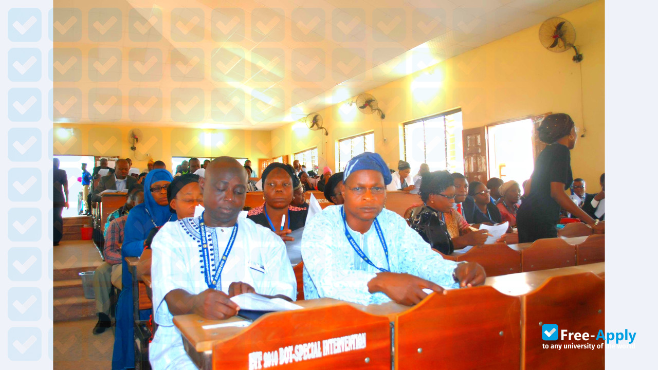Emmanuel Alayande College of Education Oyo photo #13