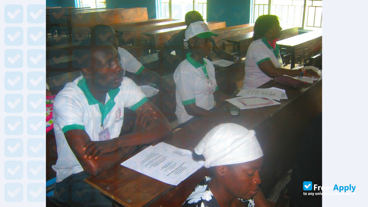 Foto de la Federal College of Education Technical Omoku #5