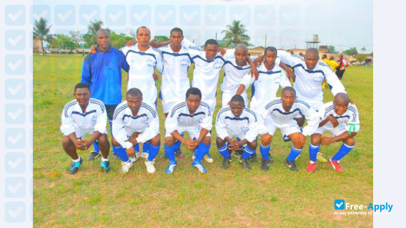 Foto de la Federal College of Education Technical Omoku #11