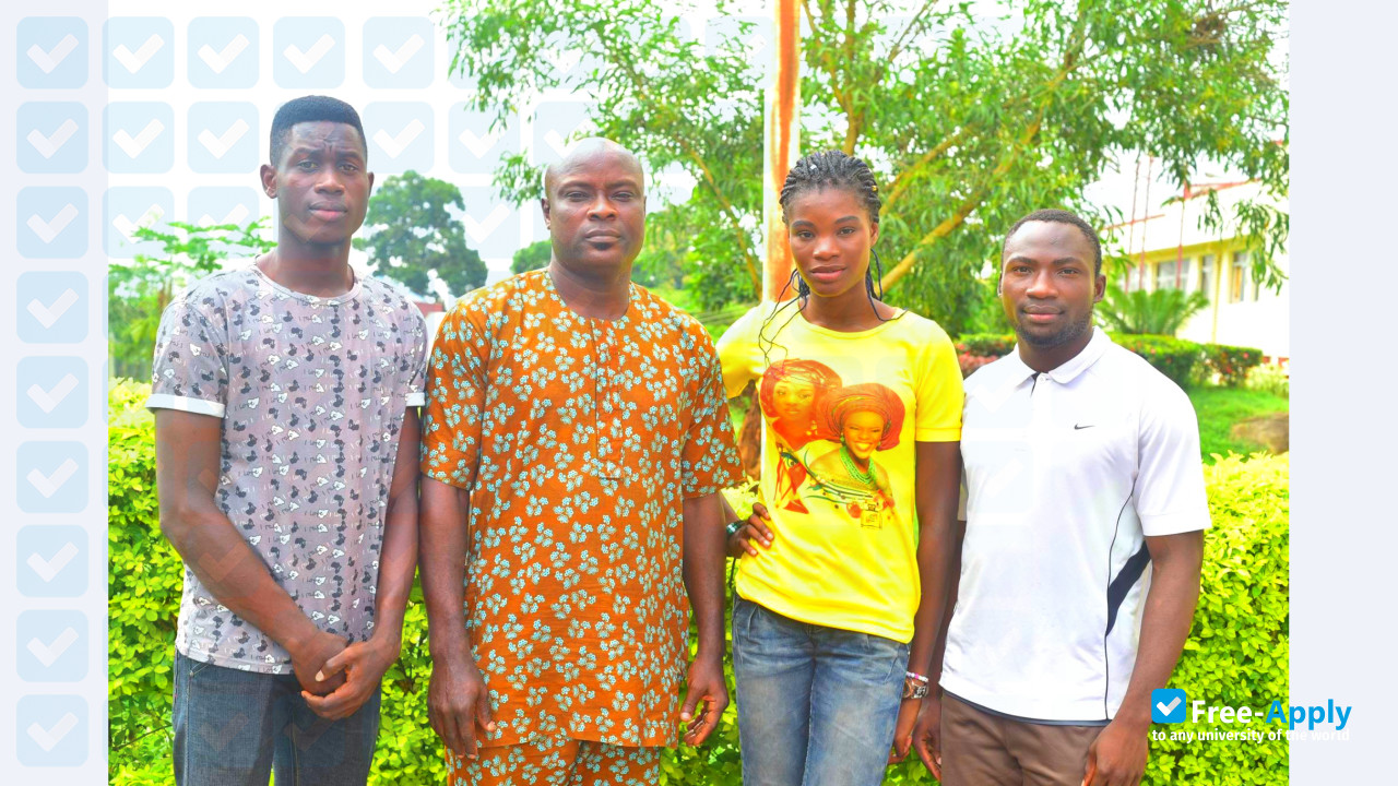 Foto de la Federal University of Technology Akure #10
