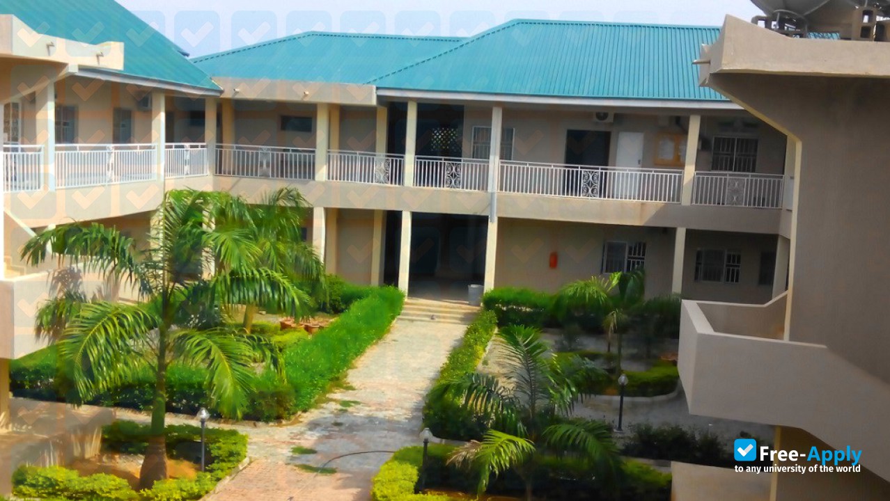 Photo de l’Kano University of Science & Technology Wudil #4