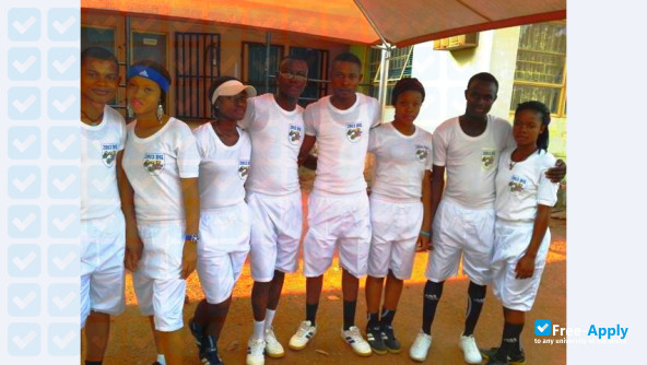 Foto de la Federal School of Dental Technology and Therapy Enugu #6