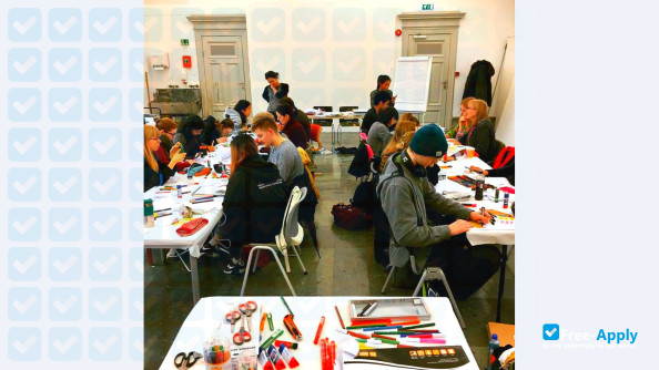 Foto de la Bergen National Academy of the Arts #7