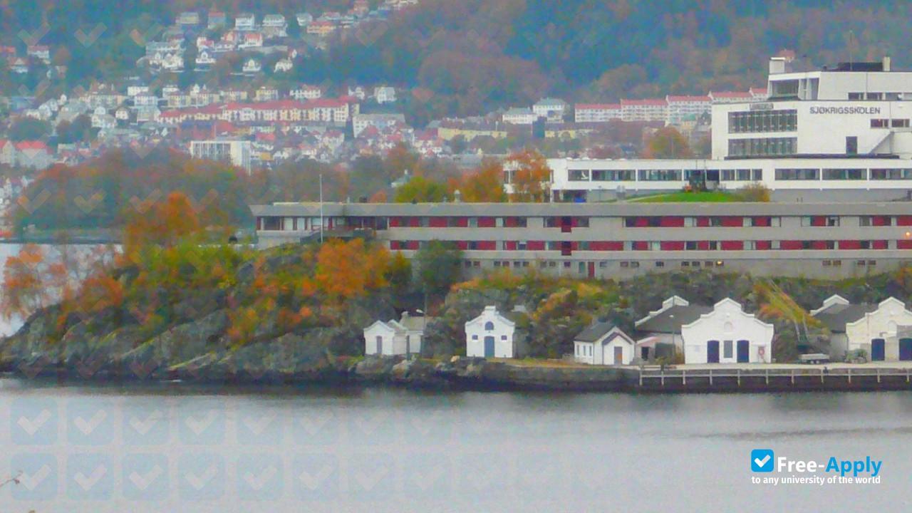 Photo de l’Norwegian Naval Academy #4