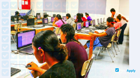 Photo de l’College of the Marshall Islands #5