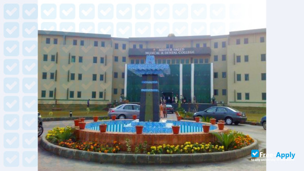 Photo de l’Akhtar Saeed Medical and Dental College #4