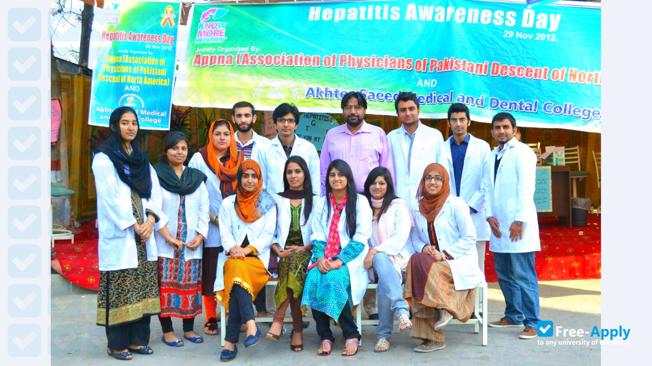 Photo de l’Akhtar Saeed Medical and Dental College #11