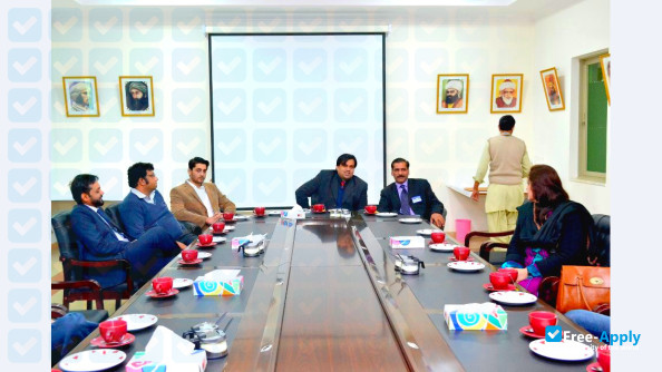 Photo de l’Akhtar Saeed Medical and Dental College #6
