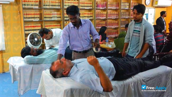 Foto de la Dadabhoy Institute of Higher Education Karachi #9