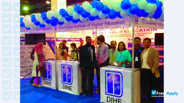 Foto de la Dadabhoy Institute of Higher Education Karachi #3