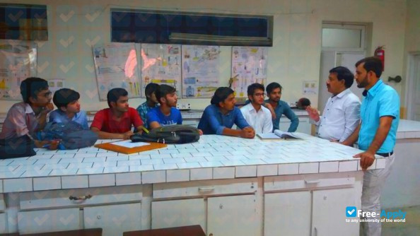 Photo de l’Divisional Model College Faisalabad #3