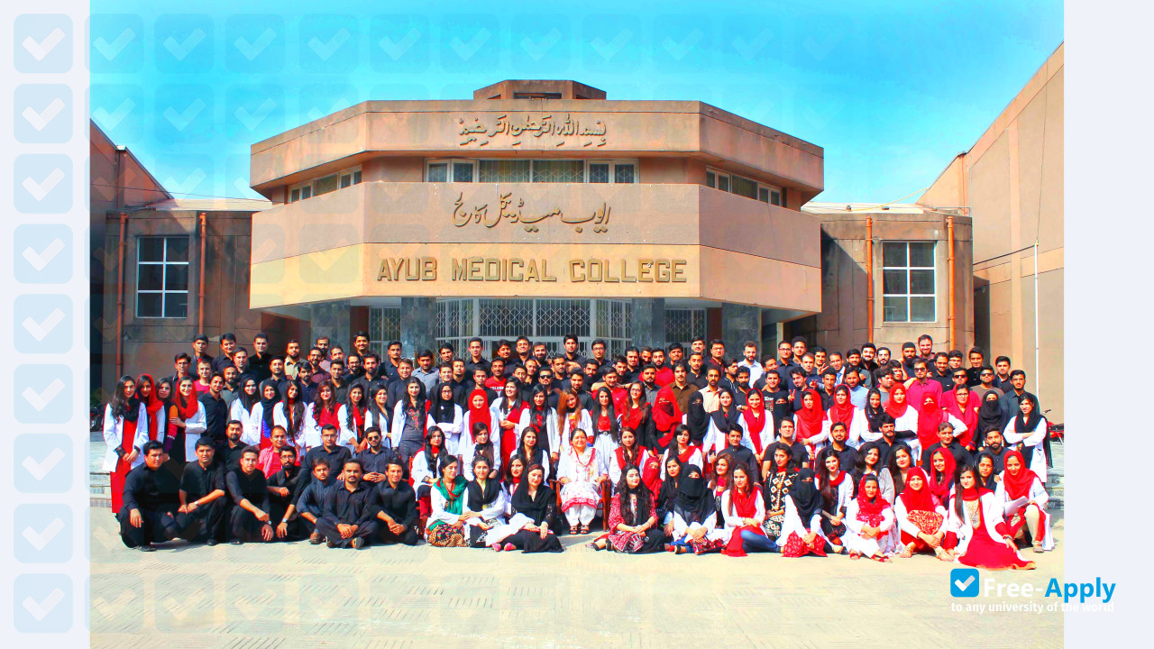 Photo de l’Ayub Medical College #7