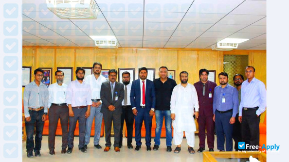 Photo de l’Dow University of Health Sciences Karachi #11