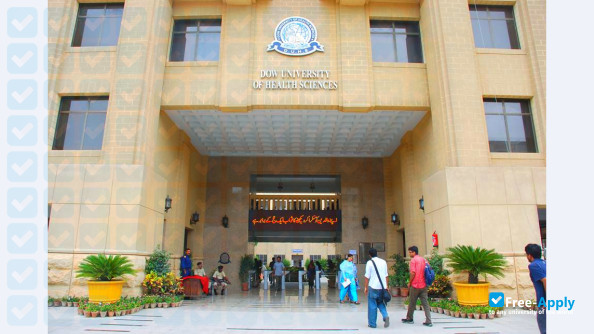 Photo de l’Dow University of Health Sciences Karachi #5