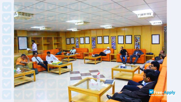 Photo de l’Dow University of Health Sciences Karachi #6