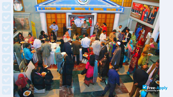 Fatima Jinnah Dental College photo