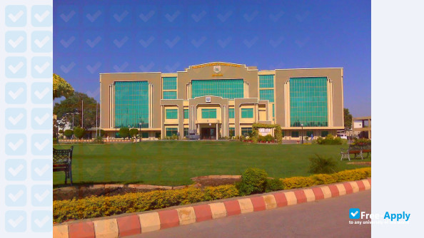 College of Physicians and Surgeons Pakistan photo #4