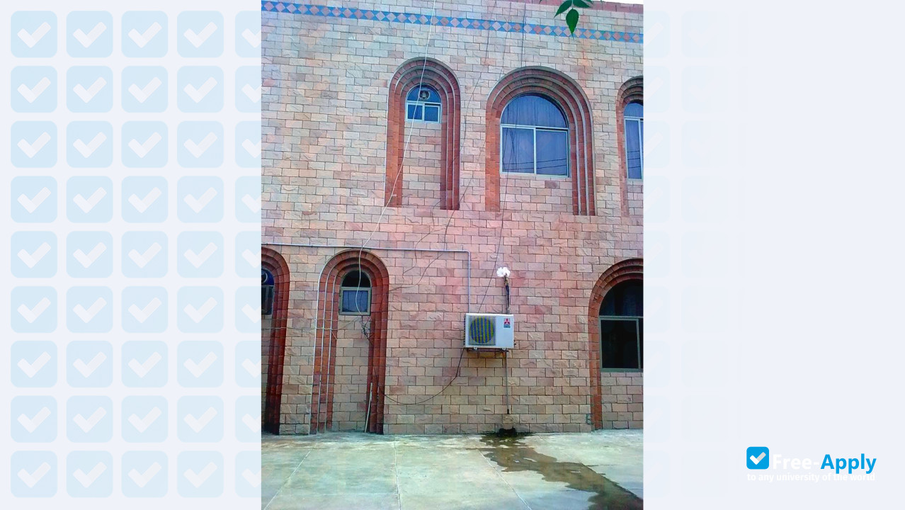 College of Physicians and Surgeons Pakistan photo #3