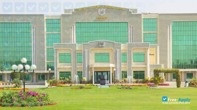 College of Physicians and Surgeons Pakistan фотография №5