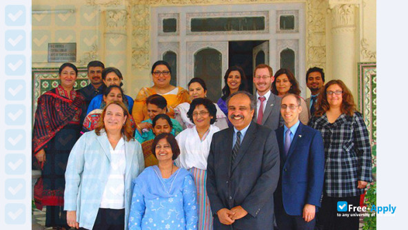 Fatima Jinnah Women University photo #6
