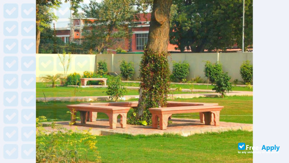 Photo de l’Fazaia College of Education for Women, Lahore #10