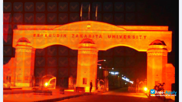 Photo de l’Bahauddin Zakariya University #5