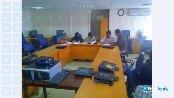 Foto de la Federal Urdu University of Arts Sciences and Technology Islamabad #2