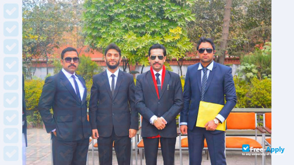 Foto de la Frontier Law College #11