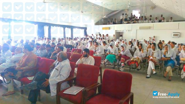 Photo de l’Frontier Medical College Abbottabad #5