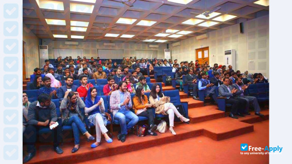 College of Accounting and Management Sciences photo #4