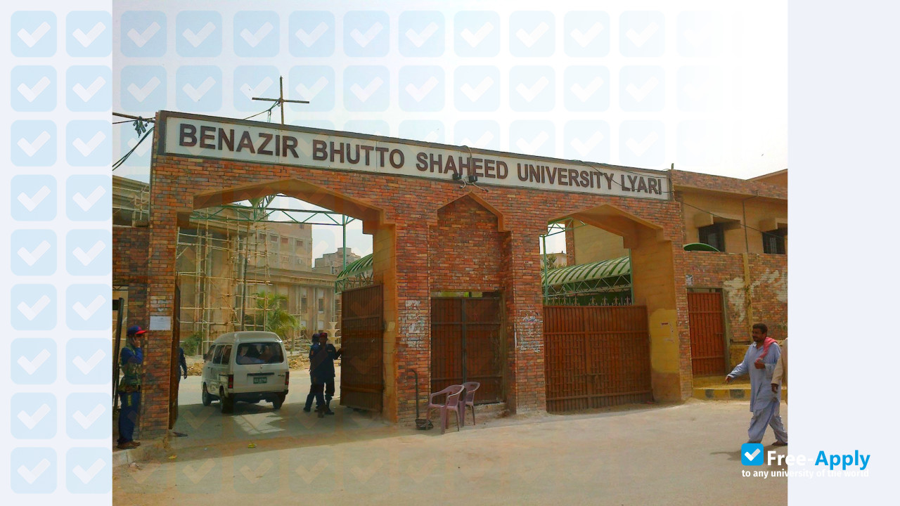 Foto de la Benazir Bhutto Shaheed University Lyari #6
