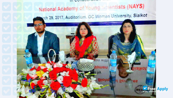 Government College for Women University Sialkot фотография №9