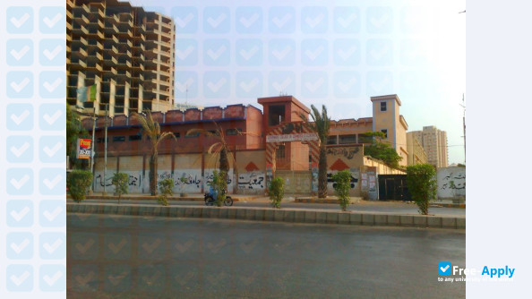 Government College of Commerce and Economics photo #3