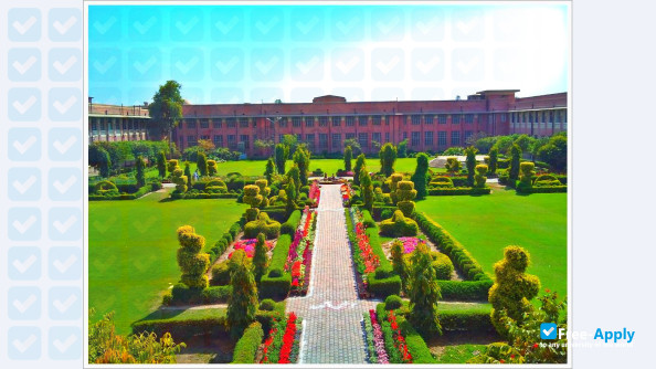 Nishtar Medical College photo #9