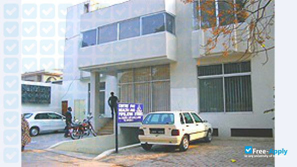 Foto de la Center for Health and Population Studies #6