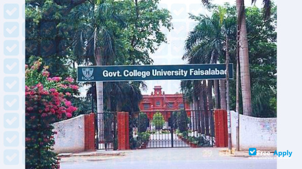 Foto de la Government College University Faisalabad #2