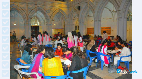 Government College University Lahore фотография №14