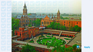 Miniatura de la Government College University Lahore #15