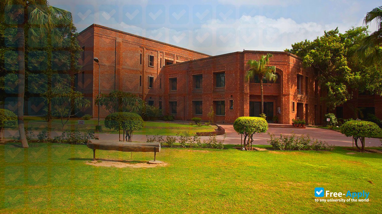 Government College Women University Faisalabad фотография №3