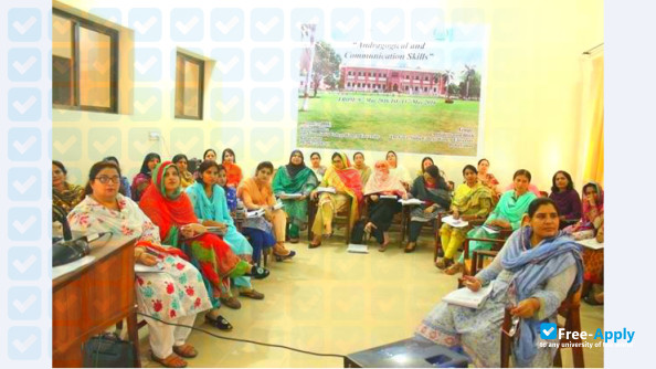 Photo de l’Government Sadiq College Women University Bahawalpur #2
