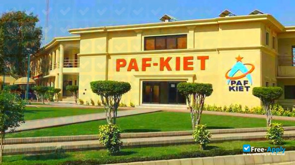 Photo de l’Pakistan Air Force Karachi Institute of Economics and Technology #10
