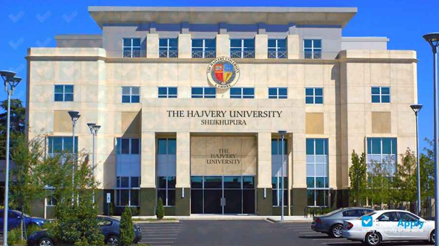 Photo de l’Hajvery University Lahore #12
