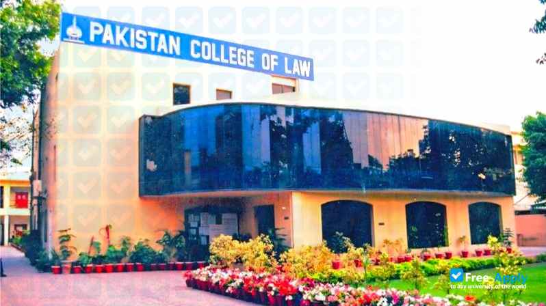 Foto de la Pakistan College of Law #8
