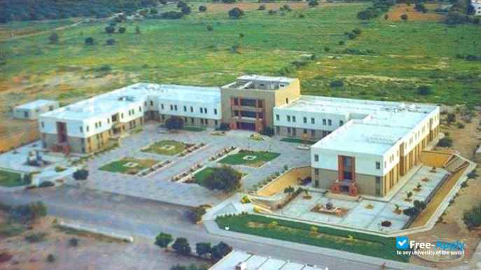Hamdard University photo #3
