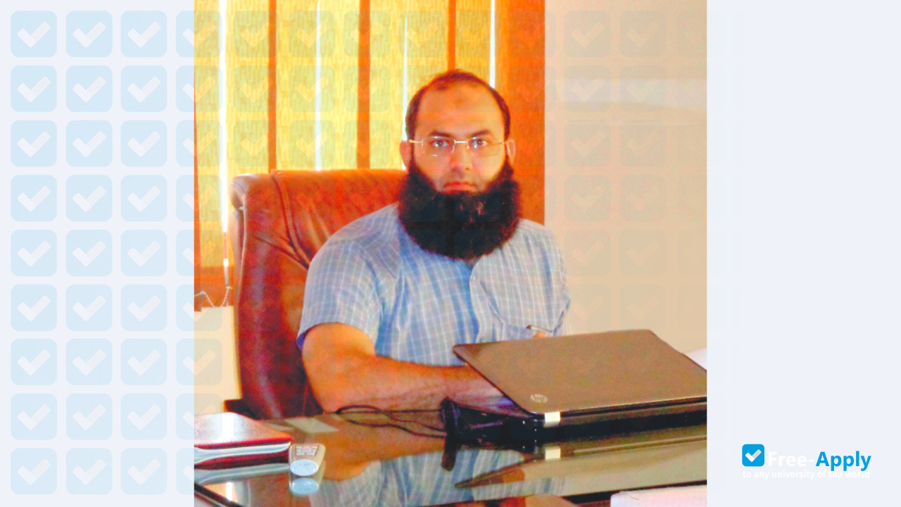 Institute of Engineering and Technology Pakistan photo #5