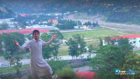 Foto de la Shaheed Benazir Bhutto University #8