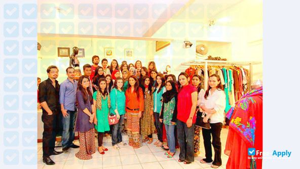 Фотография Iqra University Karachi