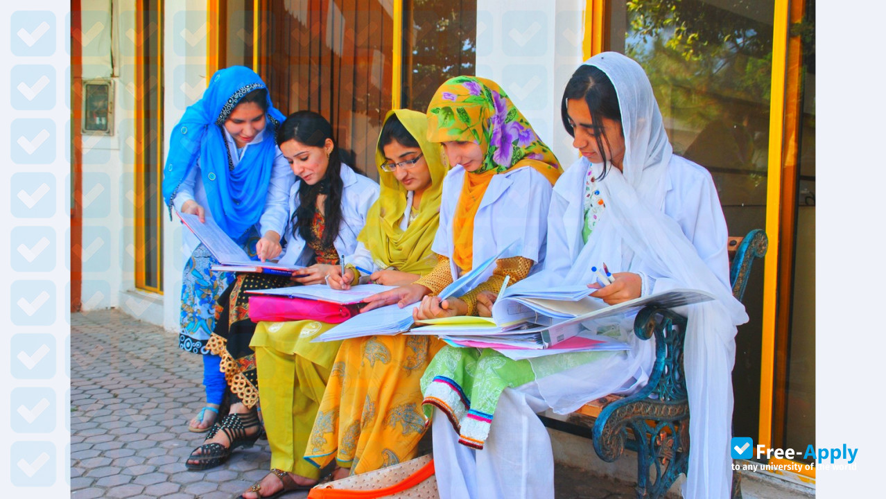 Islamabad Medical and Dental College photo