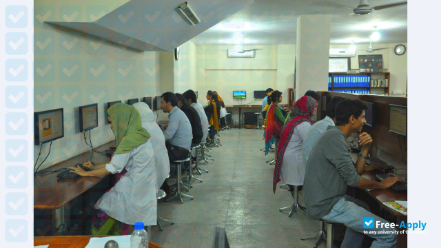 Foto de la Jinnah Medical and Dental College #2