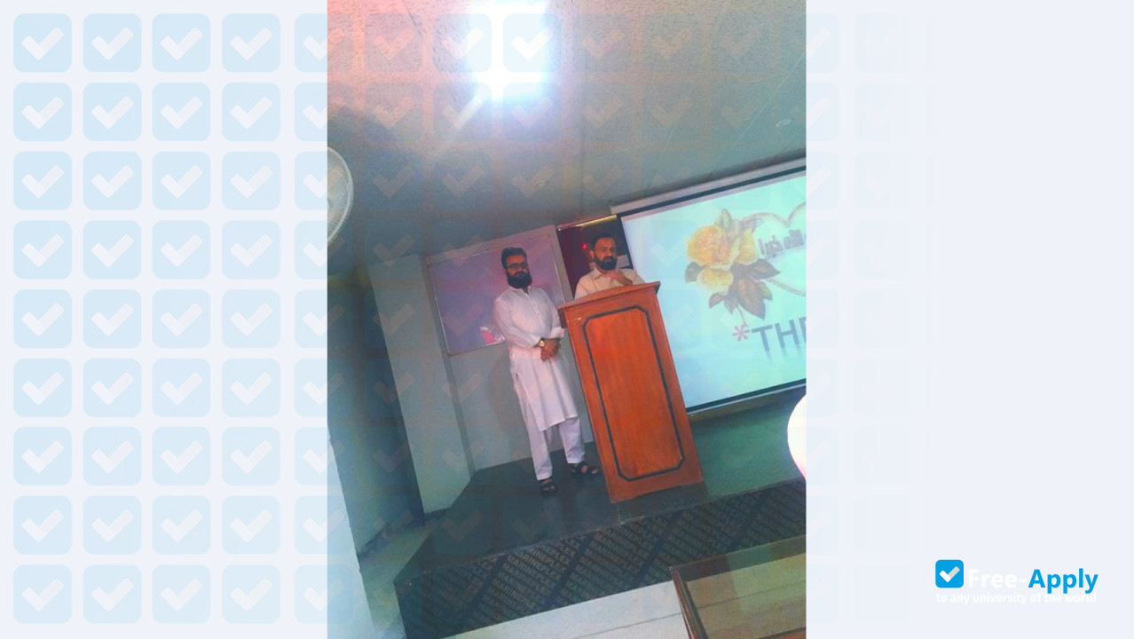 Photo de l’Jinnah Medical College Peshawar #7